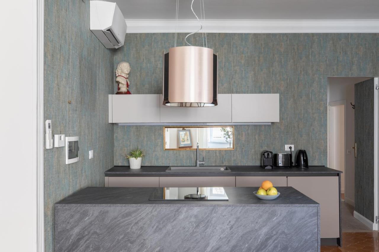 Iflat Modern Apartment In The Monti Area Rome Exterior photo